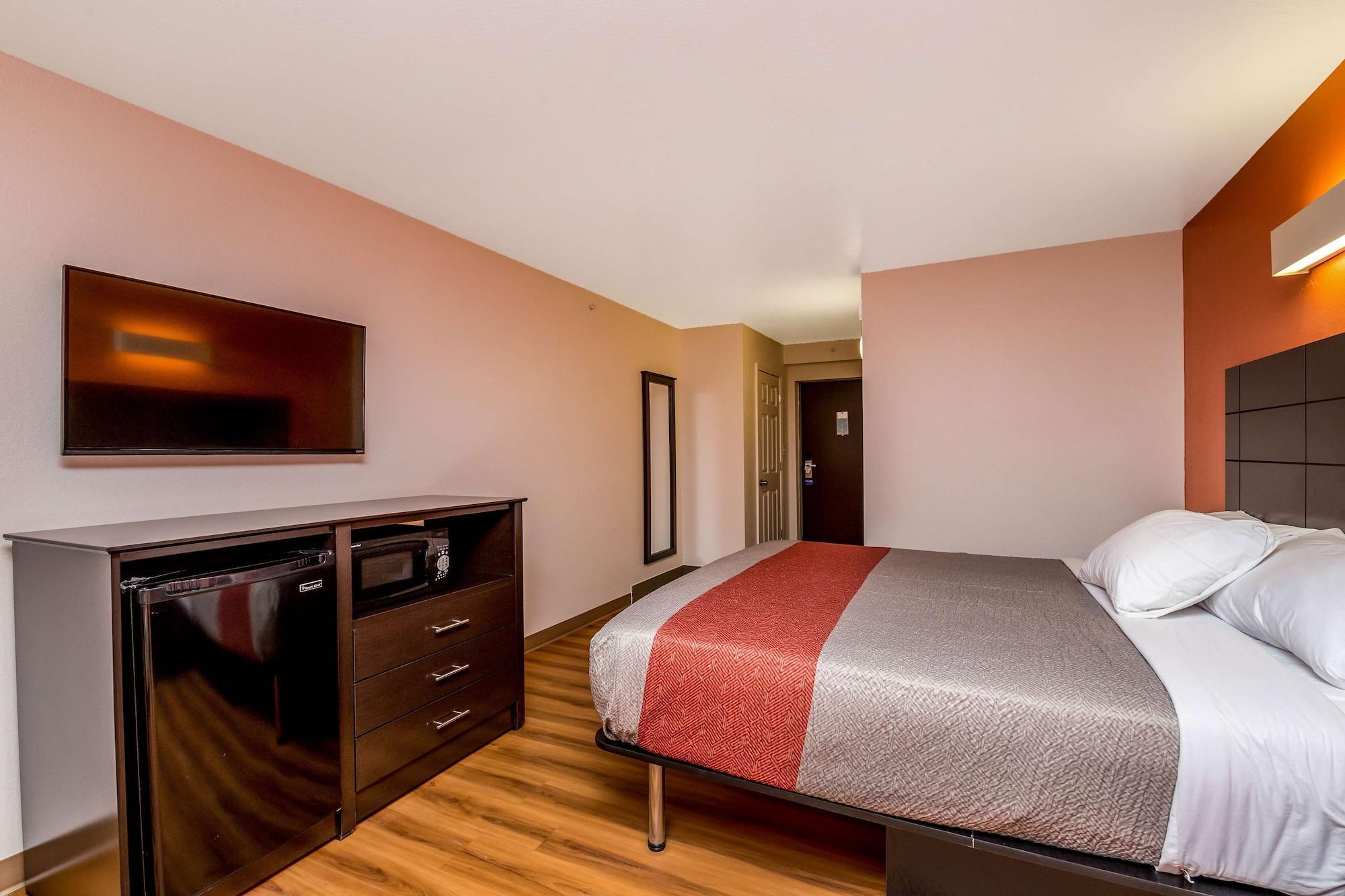 Motel 6 Peoria Bagian luar foto