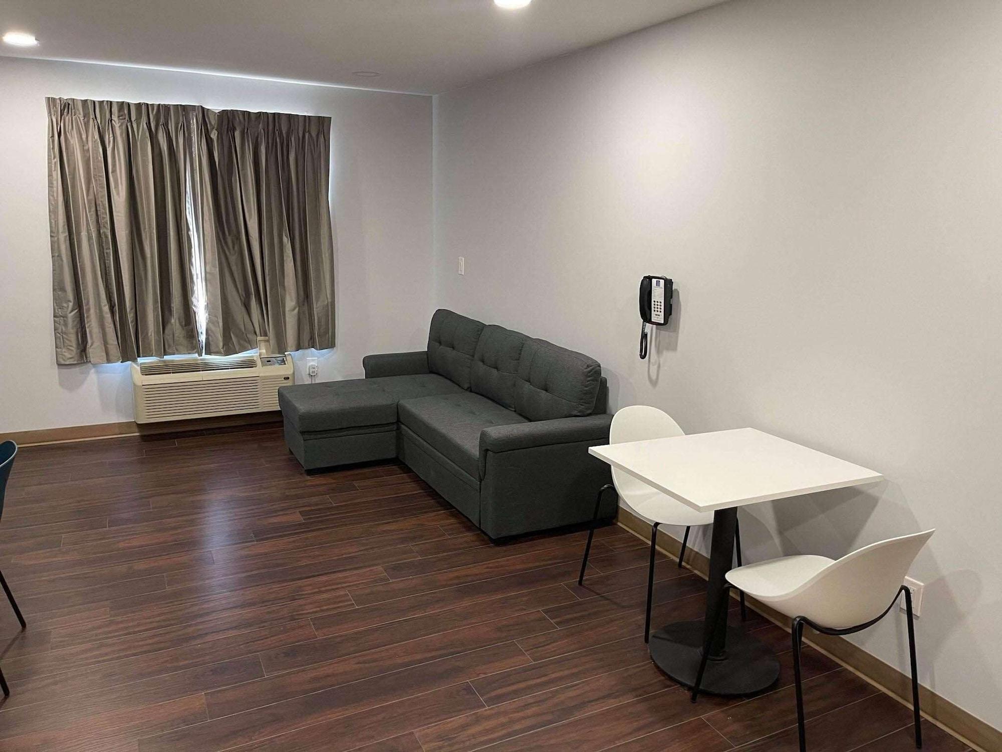 Motel 6 Peoria Bagian luar foto