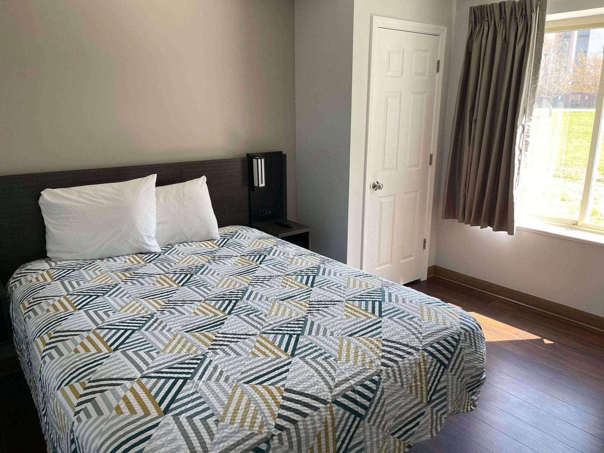 Motel 6 Peoria Bagian luar foto