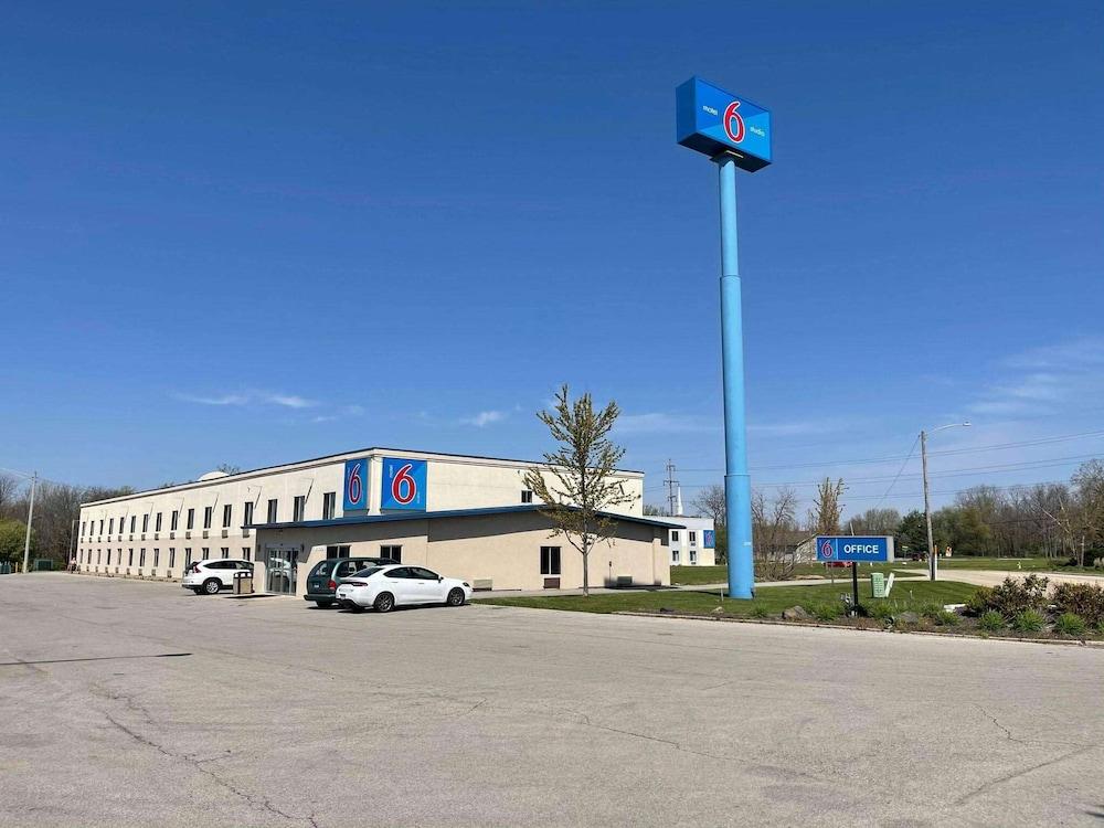 Motel 6 Peoria Bagian luar foto