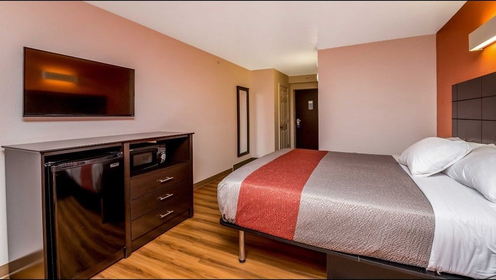 Motel 6 Peoria Bagian luar foto